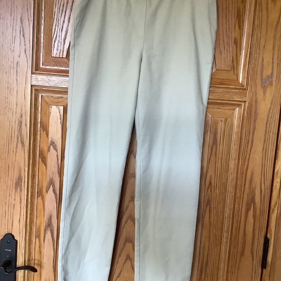 JJILL Khaki Pants Pull on - no pockets - Picture 1 of 4